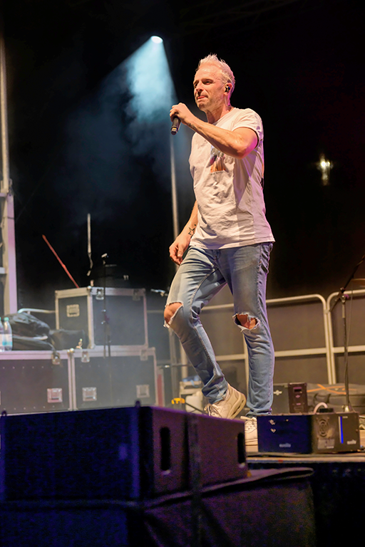 Sänger von XTREME Musicshow bei der Abendshow